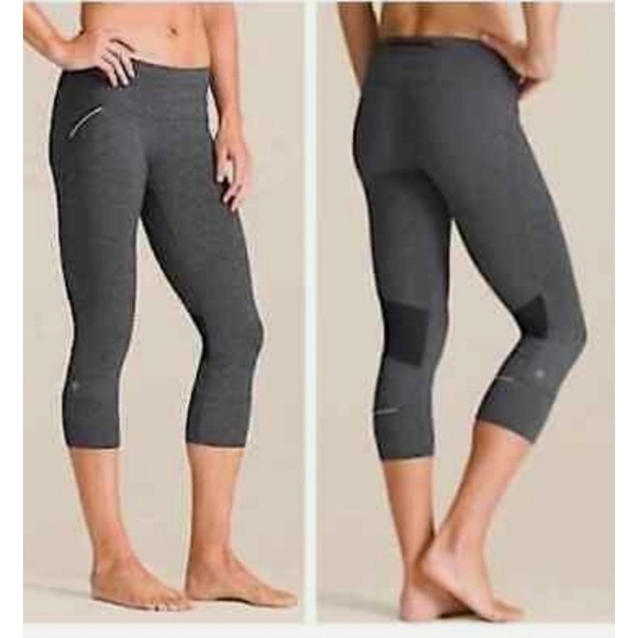 Athleta Relay Crop Reflective Leggings  Gray Size S  Style 862109 - Picture 1 of 8